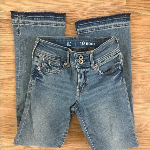 Old Navy, Gap and Target Kids Clothing Assortment - Red, Pink, Black, White - Picture 8 of 16